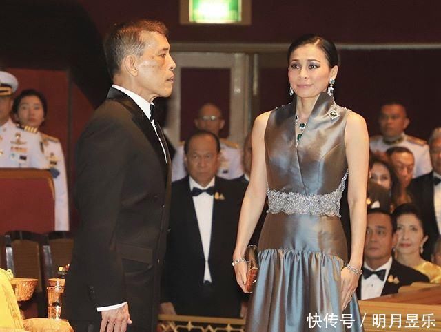 泰国太后 泰国太后年轻时靠粉宝石撑场面如今瘫痪多年,脸庞怎么变这么黑