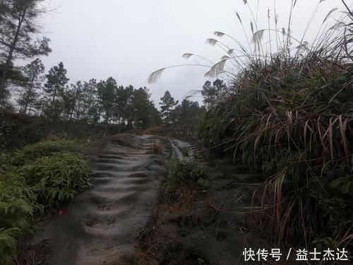 古佛村村委会|威远这条千年盐煤古道，山顶曾有黑店杀人越货，如今成旅游香饽饽