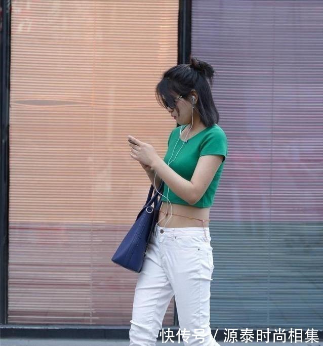 搭配 穿牛仔裤让人大开眼界,可以参考这些,感觉很舒服!