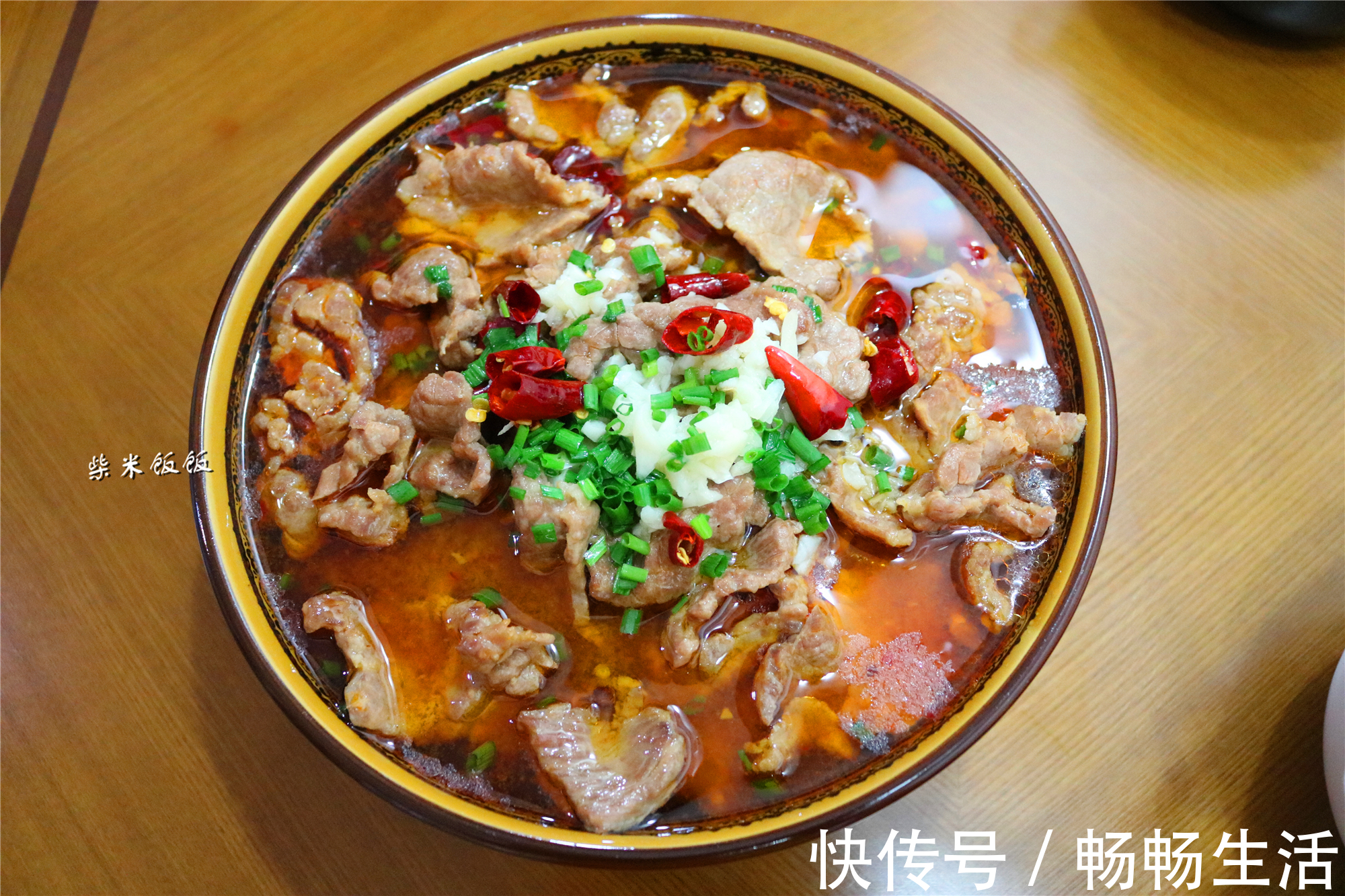 大火|上班族的晚餐，自己在家做，2个菜花了60元，网友：太实惠了