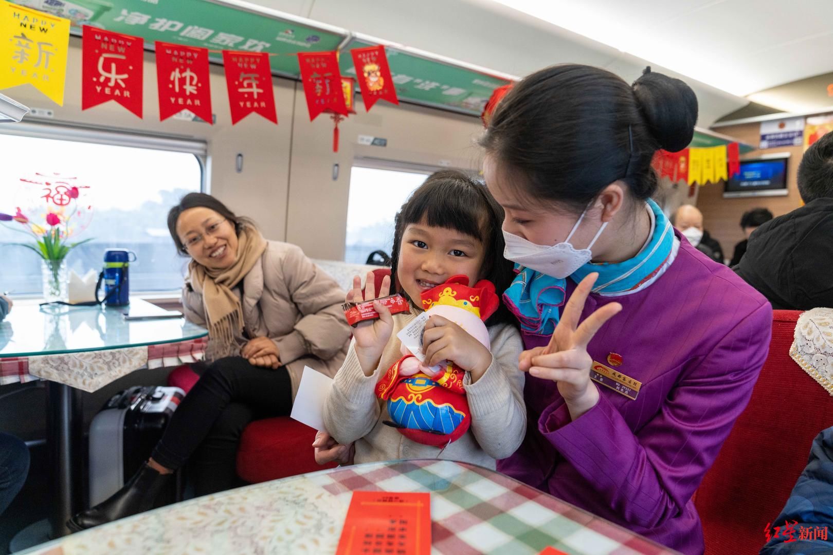 中国铁路成都局集团公司元宵节预计发送旅客135万人次