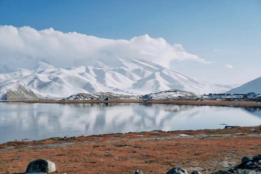 雪山|横穿“死亡之海”，美女心跳南疆！揭开神秘的雪山梦境~