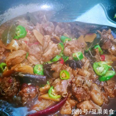 正宗子姜炒水鸭做法，最关键的是一学就会