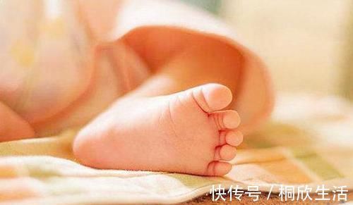 妈妈|婴儿的这8种反射,6个月内基本会消失,若缺乏可能是'脑损伤'