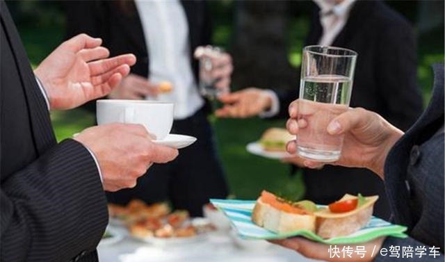  为什么同样是自助餐，午餐比晚餐便宜很多想占便宜的想错了