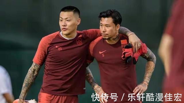 国足|心痛!国足预定12强赛耻辱记录,李霄鹏背锅痛哭