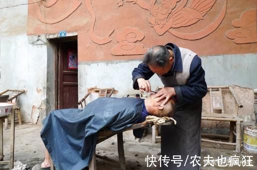 老手@曾是“铁饭碗”的6种老手艺人,一人养活全家,如今却逐渐消失了