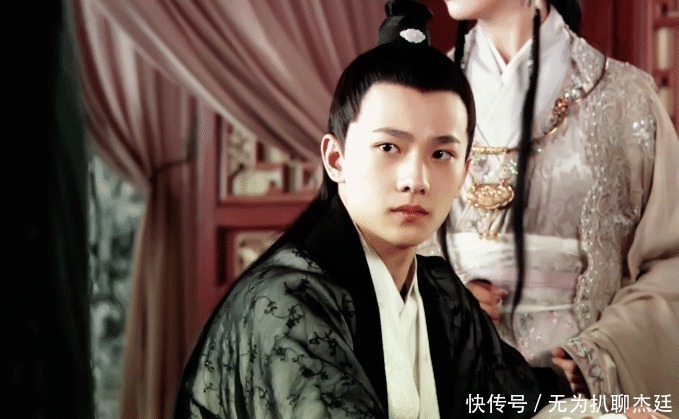 贾宝玉#北静王随手送了宝玉一件蓑衣,宝玉却不知这是贾府灭亡的祸源