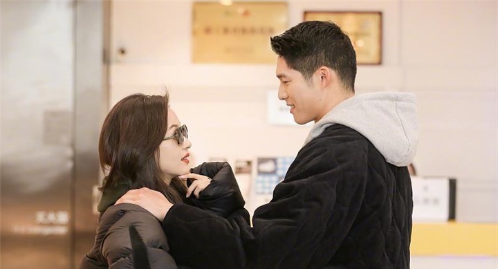 王子文|王子文吳永恩上演偶像劇橋段,男方送特別定情信物,王子文被撩到