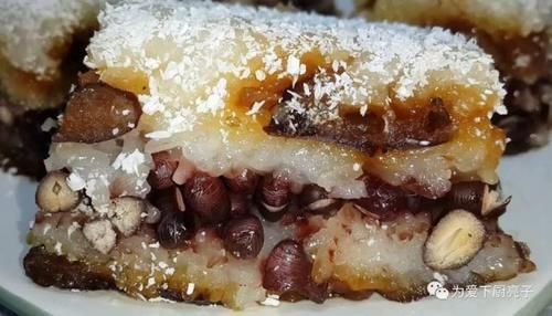 半斤红枣,1斤糯米,蒸一蒸包一包,比粽子还好吃,个个香糯不粘牙