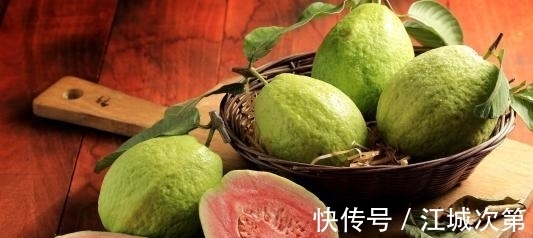 低糖|糖尿病人要戒掉水果吗?医生:4种低糖水果可适当吃,对身体有益