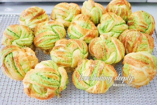 #我心中的冬日限定#「斑斓奶酥面包」