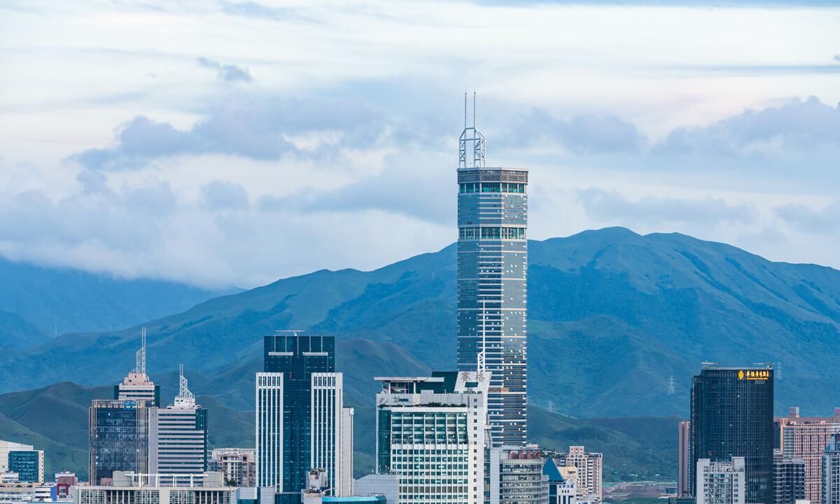 深圳 深圳赛格广场疑再次发生晃动，深层次原因解密