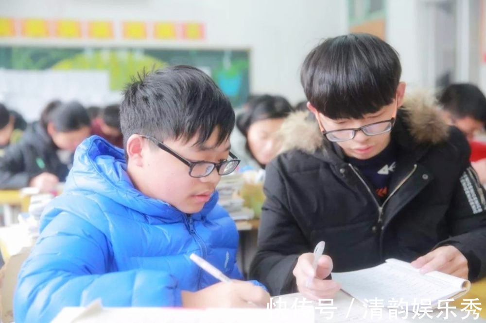 教室|你家孩子坐教室第几排?班主任揭秘:3个位置才是“学霸专区”