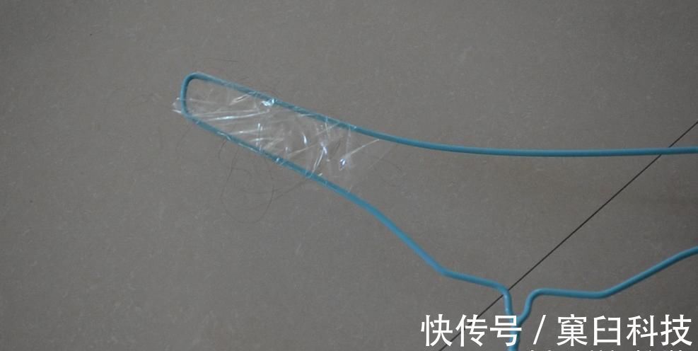 衣架|衣架上缠几圈胶带, 这个作用太厉害了, 解决了很多家庭的烦恼