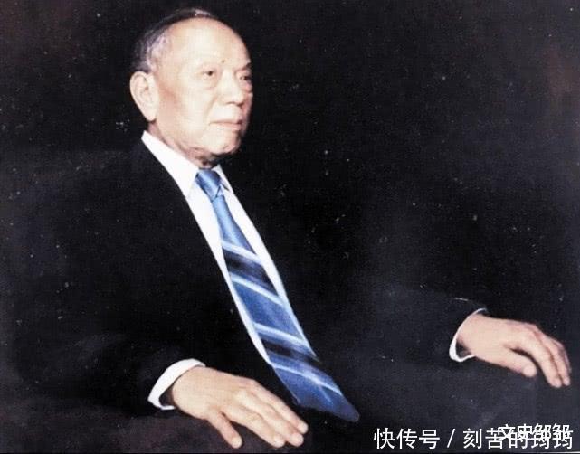 陈省身的数学人生开创几何新纪元,为中国数学教育打下坚实基础