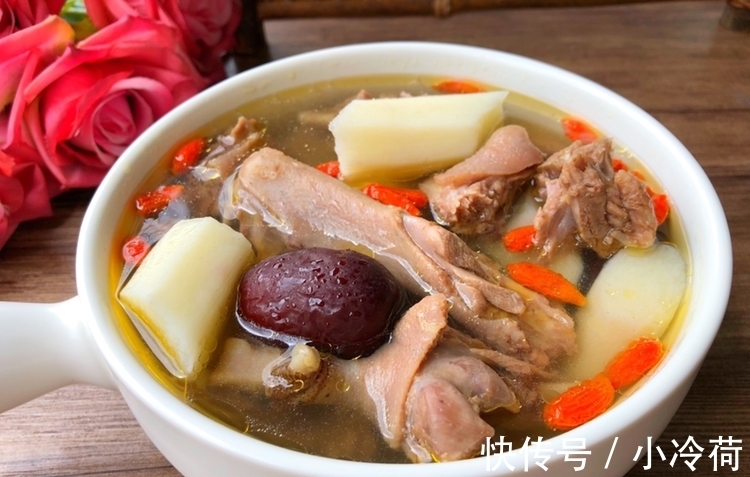 枸杞|秋天最适合吃它，健脾养胃，比猪肉便宜，比牛肉滋补