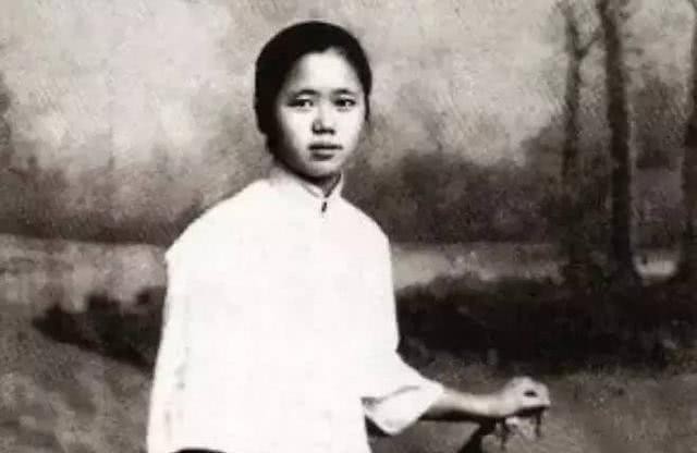 离婚|胡适为何不敢离婚?江冬秀:敢离婚,我就砍死两个孩子,然后自杀