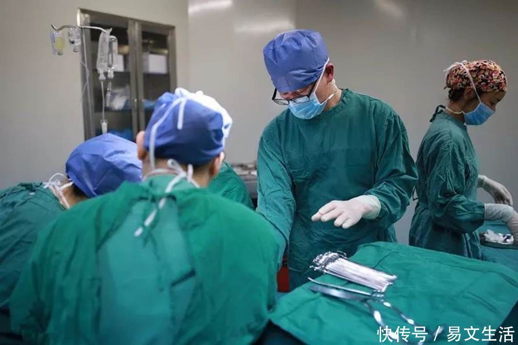 产妇|剖腹产有多复杂?手术台上的工具告诉你答案,鸡皮疙瘩都起了