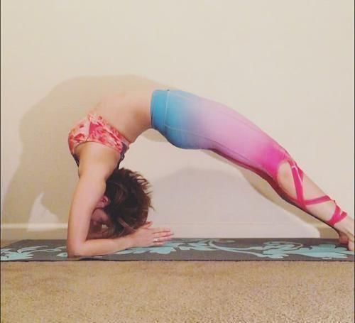 右脚|在家也能做的超实用瑜伽,学会了哪里还用去健身房