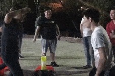 |搞笑GIF：难怪这妹子的做的东西味道十足的！原来如此