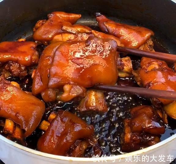 分享几道除夕餐桌上的经典菜,味道美颜值高,佐酒又下饭!