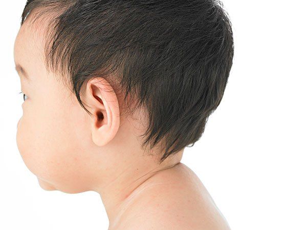 耳垂里有硬疙瘩是怎么回事 快资讯