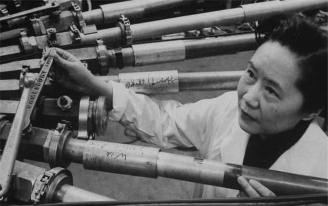 原子弹|东方“居里夫人”,被美国人称为原子弹之母,诺贝尔却辜负了她