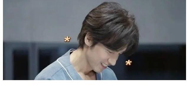 訓(xùn)練照|言承旭訓(xùn)練照曝光，44歲男神狀態(tài)清爽帥氣依舊，努力訓(xùn)練神情專注