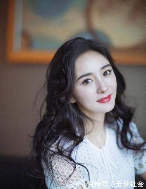 大气|年过40的女人,留什么发型显年轻?试试这几款,优雅大气还时髦