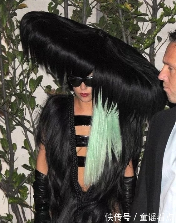 最爱的朋友|笑死人的发型,送给最爱的朋友,真的太有趣了!