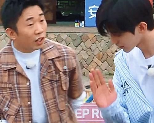 蔡徐坤对于|蔡徐坤在《跑男》提青你2练习生,称呼却叫人意外,也太甜了吧