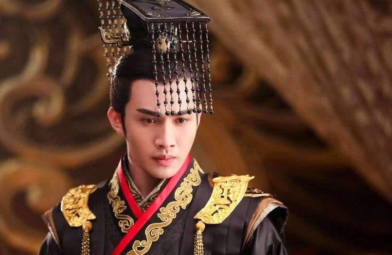 皇帝|他被称为一代暴君，却保护了华夏2千年，让中国没变成第二个印度