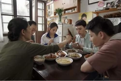 孩子|家长常说的这4句话，会让孩子越来越懦弱，被当成“软柿子”捏