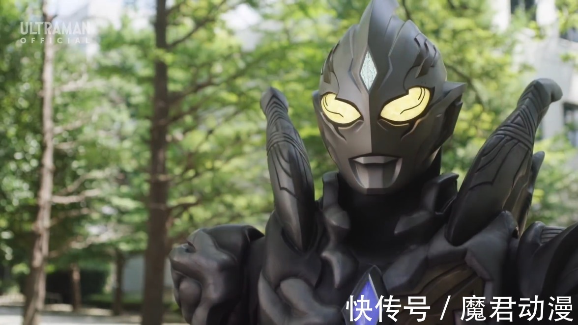 |讲个笑话,特利迦奥特曼的副奥居然也是特利迦!一个不哭一个要笑