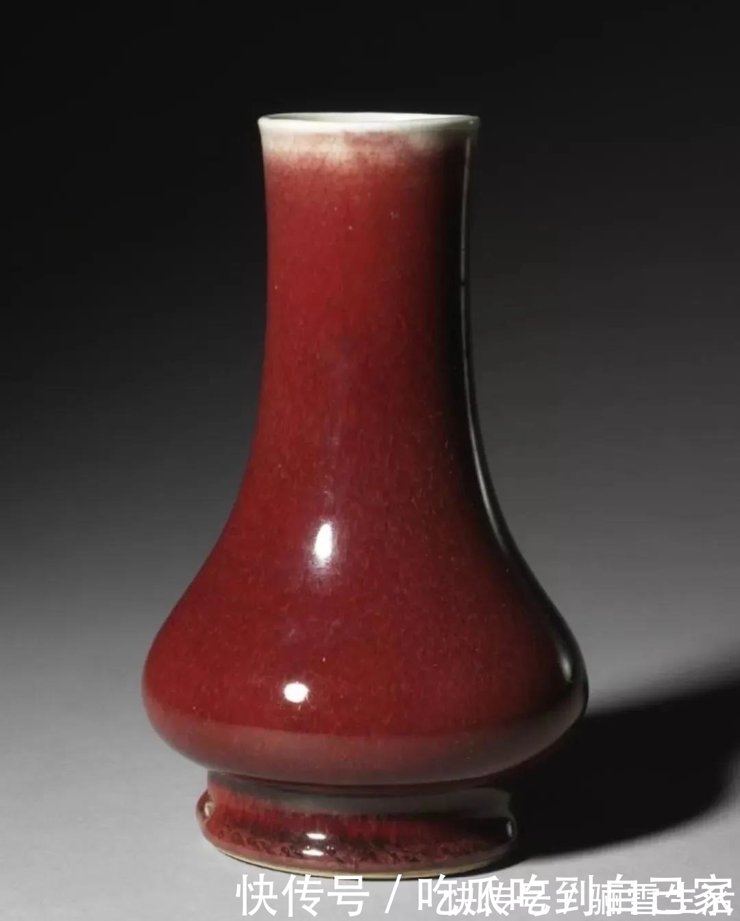 瓷厂|晶哥聊古玩:色如初凝的牛血,玻璃釉质、雍容华贵的康熙郎窑红!