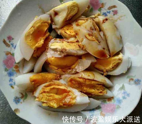 促进|女性在孕阶段可以多买4种东西吃,能减轻孕吐,还能促进胎儿发育