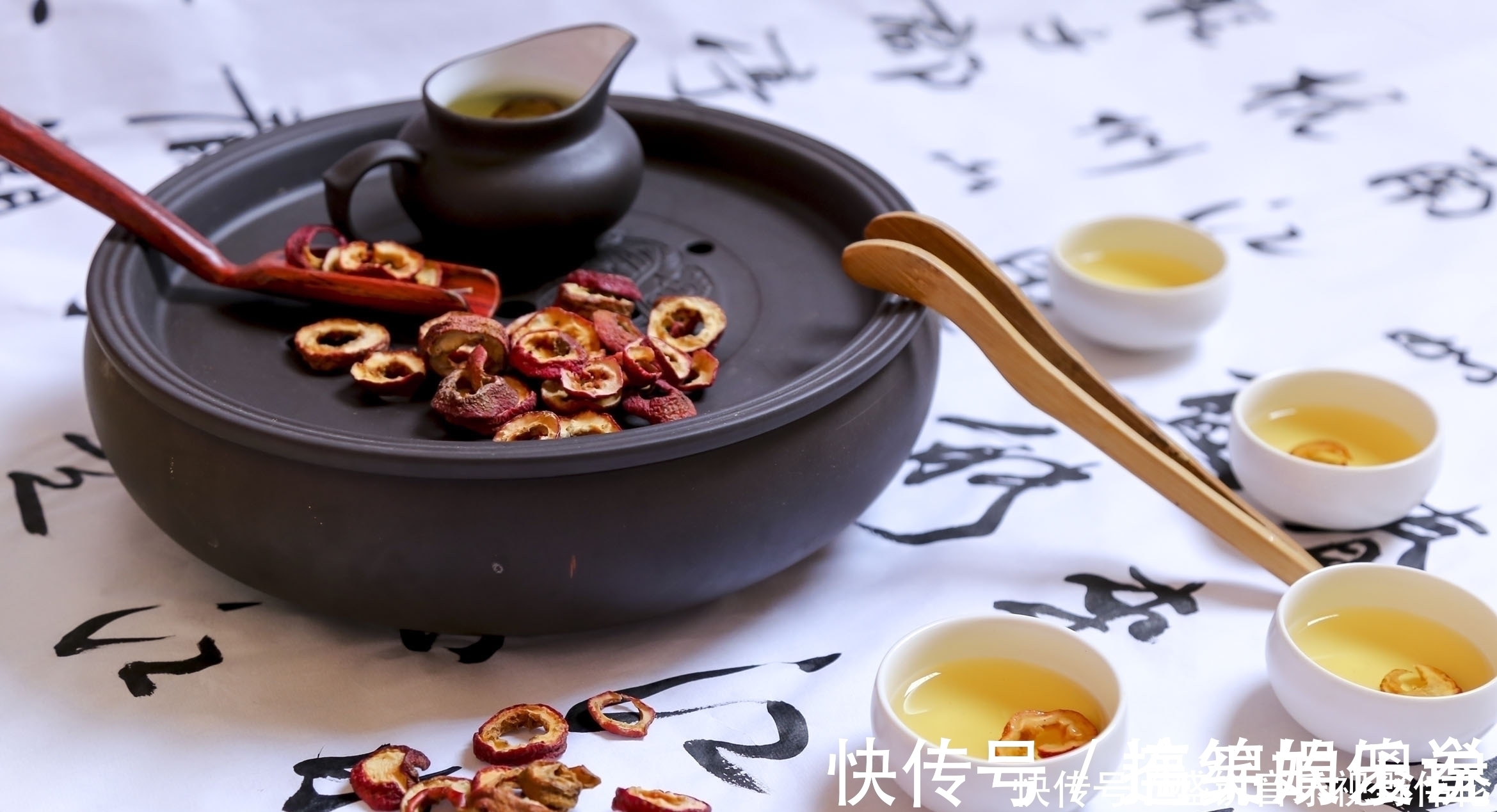 菊花茶|决明子泡水功效多,按照这个“公式”,补肝明目,血栓或偷偷溜走