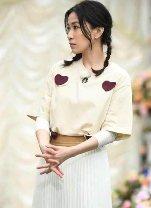 2021年最火泡泡辫，甜美减龄又显脸小！