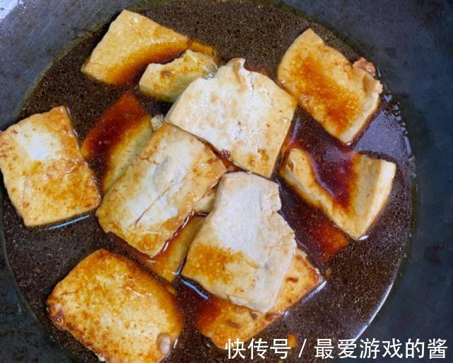 天冷了,吃肉不如吃菜,大雪过后炖一锅,营养好消化,孩子很爱吃