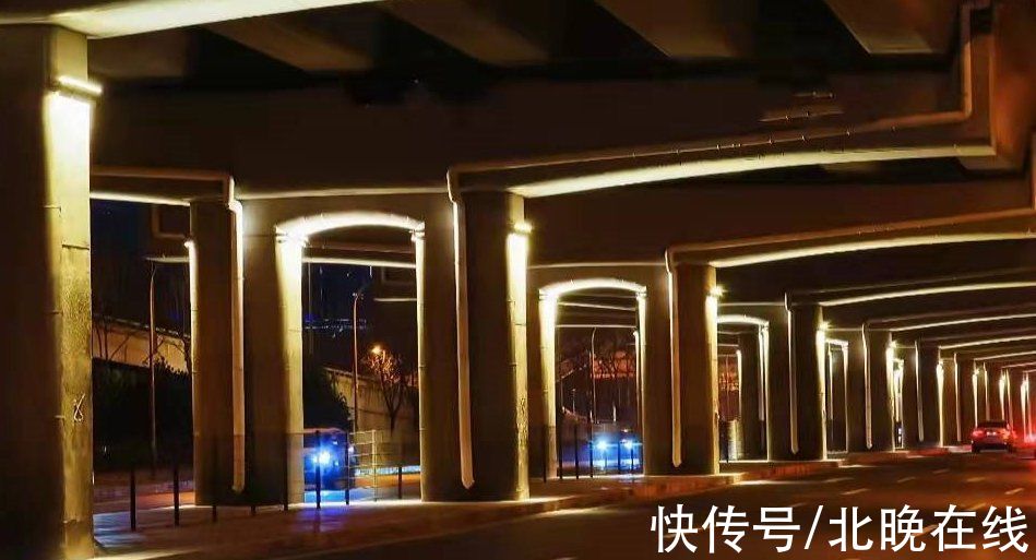 冬奥组委|北京阜石路冬奥大道宛若“玉如意”，夜景点亮有三处观赏点