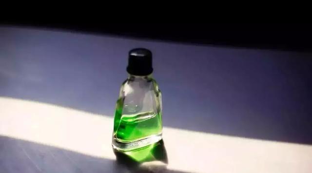 养花自制杀菌杀虫水，10天浇一勺，不生虫不得病，长得太旺！