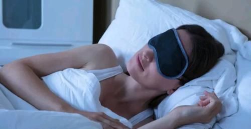 睡眠不好的人,避开两个误区,教你几个助睡小招,实用性非常高哦