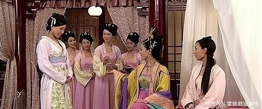 宫中|古代衣着锦缎的宫女,她们的真实生活是什么样?