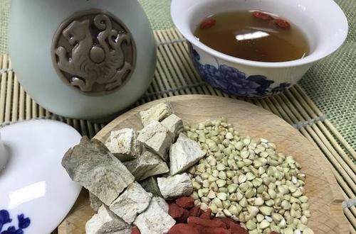  食疗方|脂肪肝不用怕，1个家用食疗方，“刮走”多余脂肪，养好肝脏