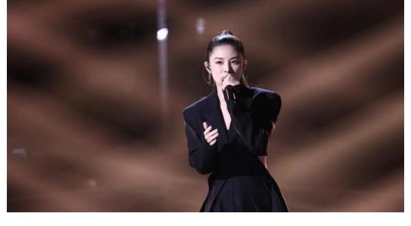 吳莫愁|《2021中國好聲音》八強爭霸賽制升級，學(xué)員打破舒適圈向前高歌