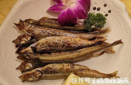 多春鱼|煎鱼时，记住2个要点，不管啥锅啥鱼，都不破皮不粘锅，鱼肉鲜嫩