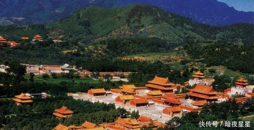 皇帝|同样是陵墓待遇却不同，一个保存完整，一个被洗劫一空