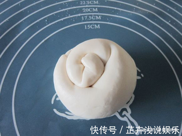 秘诀|油酥饼好吃有秘诀，学会这几点，柔软劲道层层美味，咬一口满嘴香