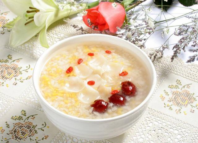 血糖生成指数|糖尿病患者吃玉米渣，升高血糖还是降血糖告诉你事实真相